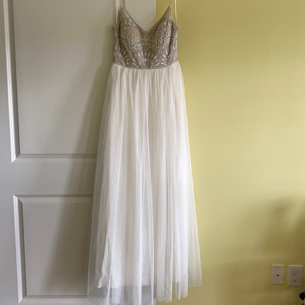 BHLDN Adrianna Papell Beaded Bridal Dress Size 6